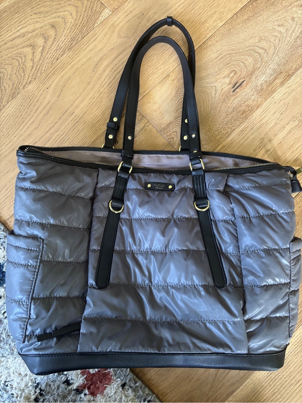 Tutilo puffer tote bag with leather straps